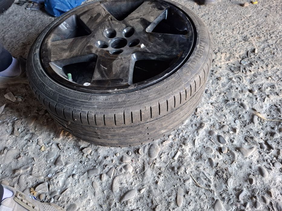 Vând roți/jante bmw x5 r18 roți Touareg Volkswagen Passat 18