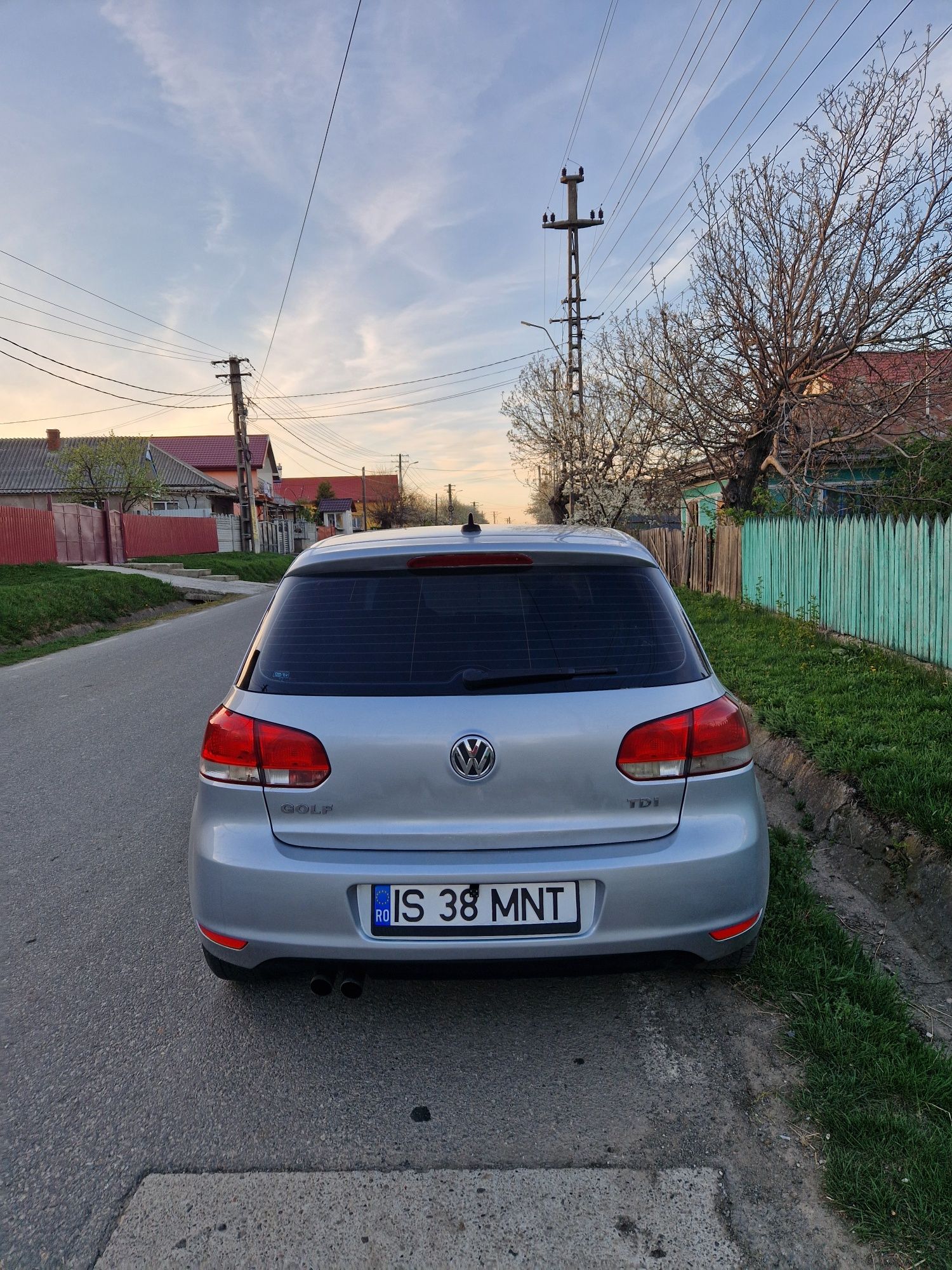 Vând Volkswagen Golf 6