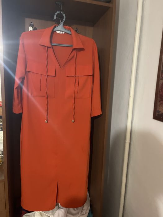 Производства турция купила на 35000тг продам на 20000тг размер 42,44