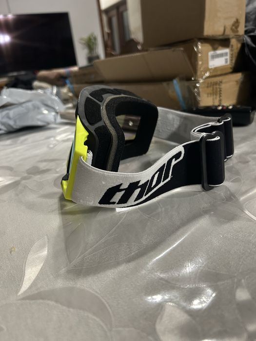 Продавам Thor очила