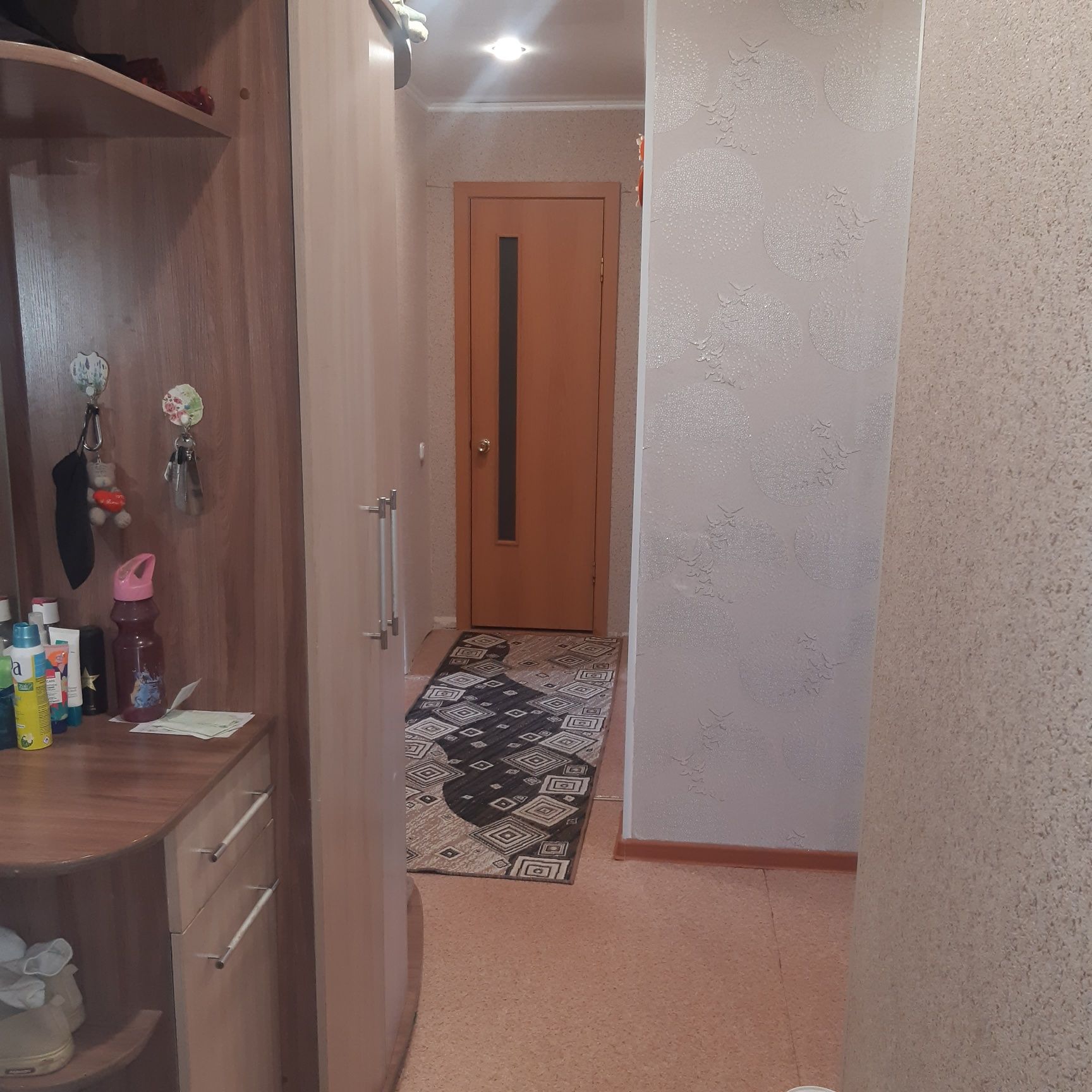 Продам улучшенную 3хкомнатную квартиру
