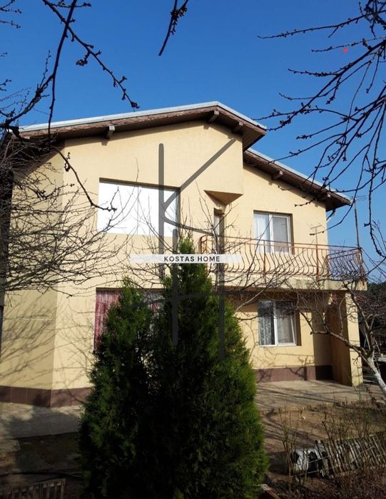Продава се Къща в Варна, м-т Боровец - юг - 253 кв.м за 882 €/кв.м - Снимка #1