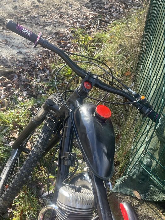 Bicicleta cu motor de 80