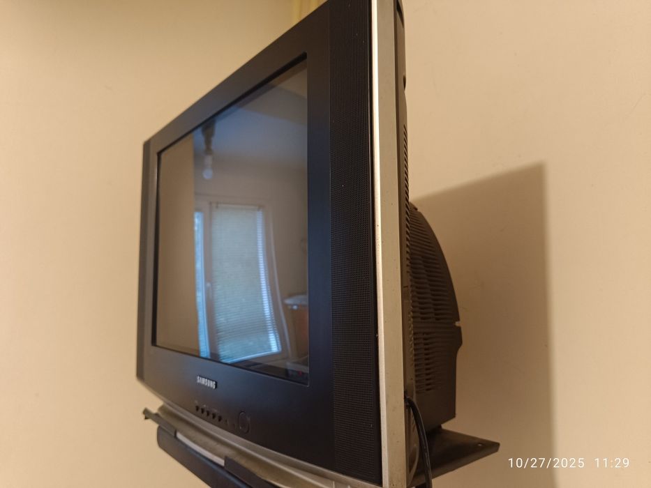 21 инчов Самсунг Slim fit