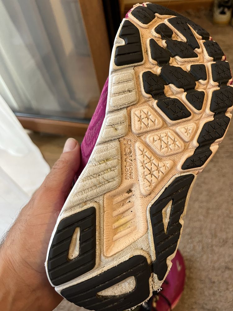 Hoka One One Arahi 6-отигинални дамски маратонки