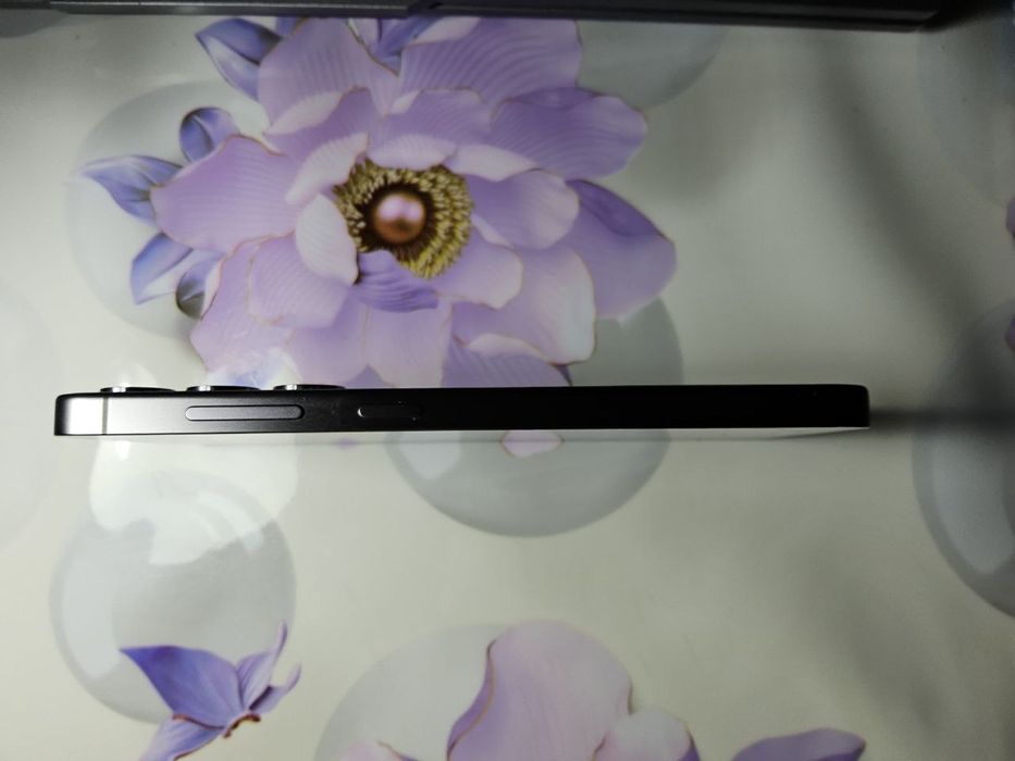 Продается Samsung Galaxy S24 ОБМЕНА НЕТ!!!