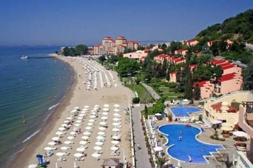 Продава се Къща в к.к. Елените - 147 кв.м за 1259 €/кв.м - Снимка #13