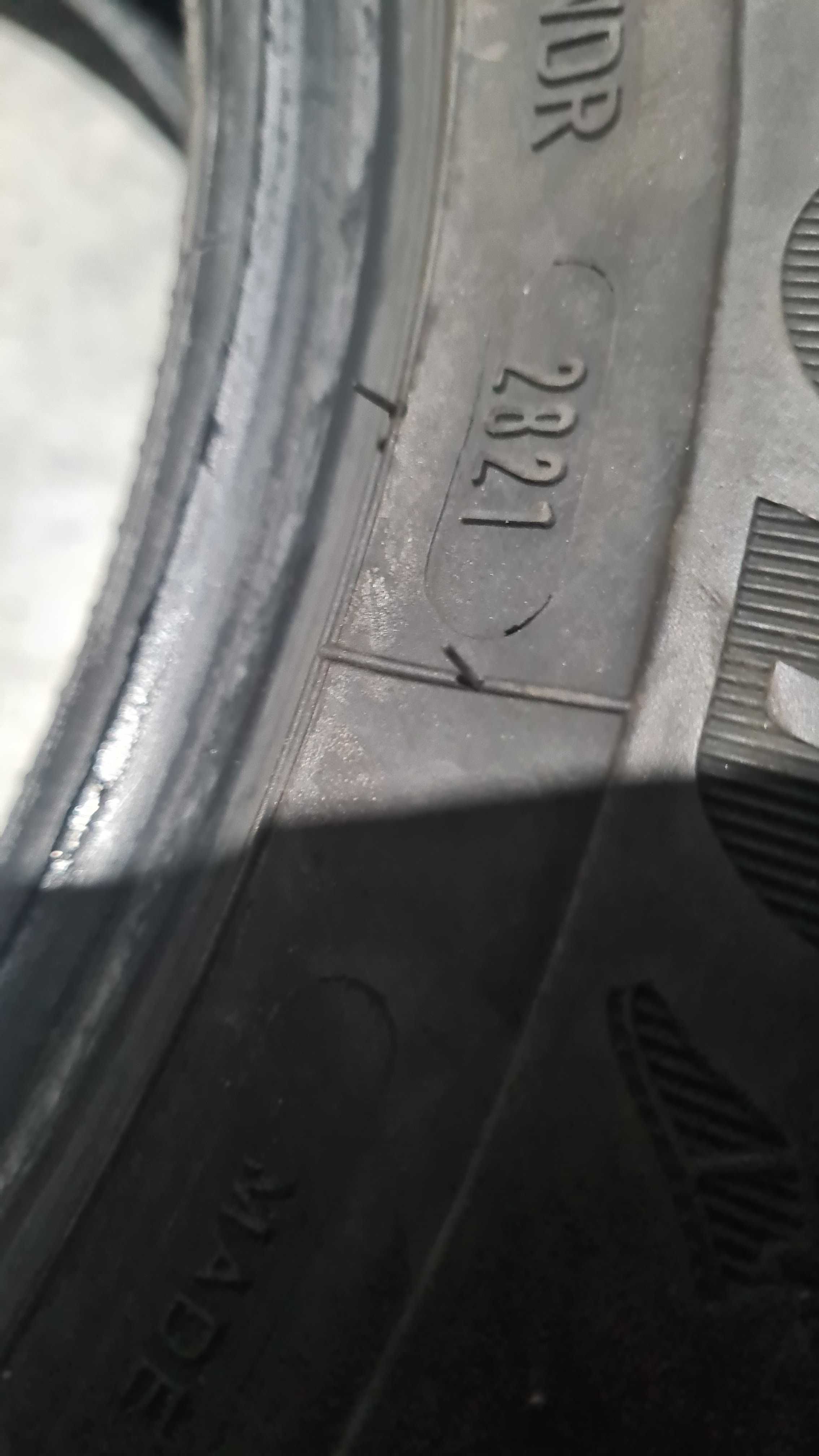 Гуми  Goodyear 205/55/16 зимни