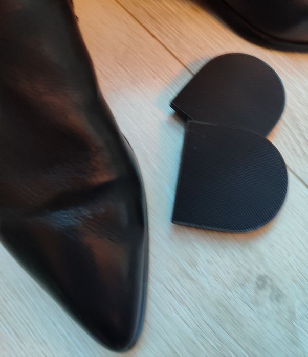 Черни ботуши истинска кожа, размер 36