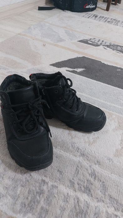 Продам сапожки утеплённые