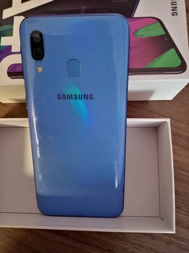 Samsung galaxy a 40