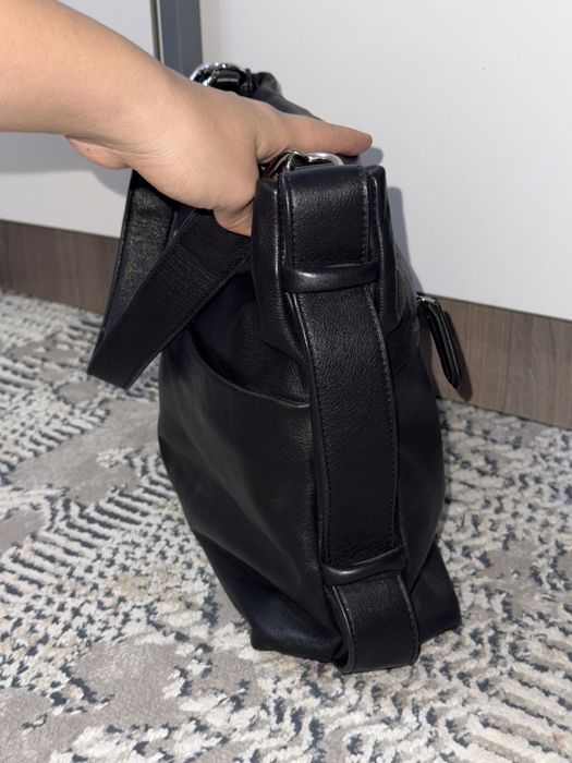 Продается стильная,вместительная сумка из эко-кожи, состояние отличное