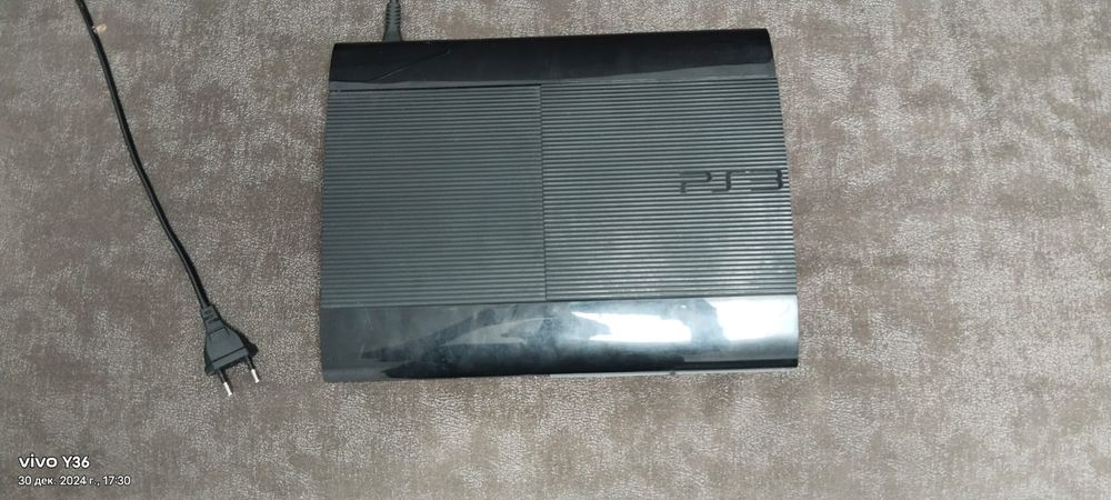 Продам пс3 с играми