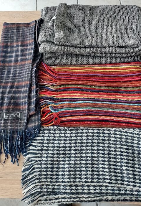 Дамски лот от 4бр.топли шалове есен/зима