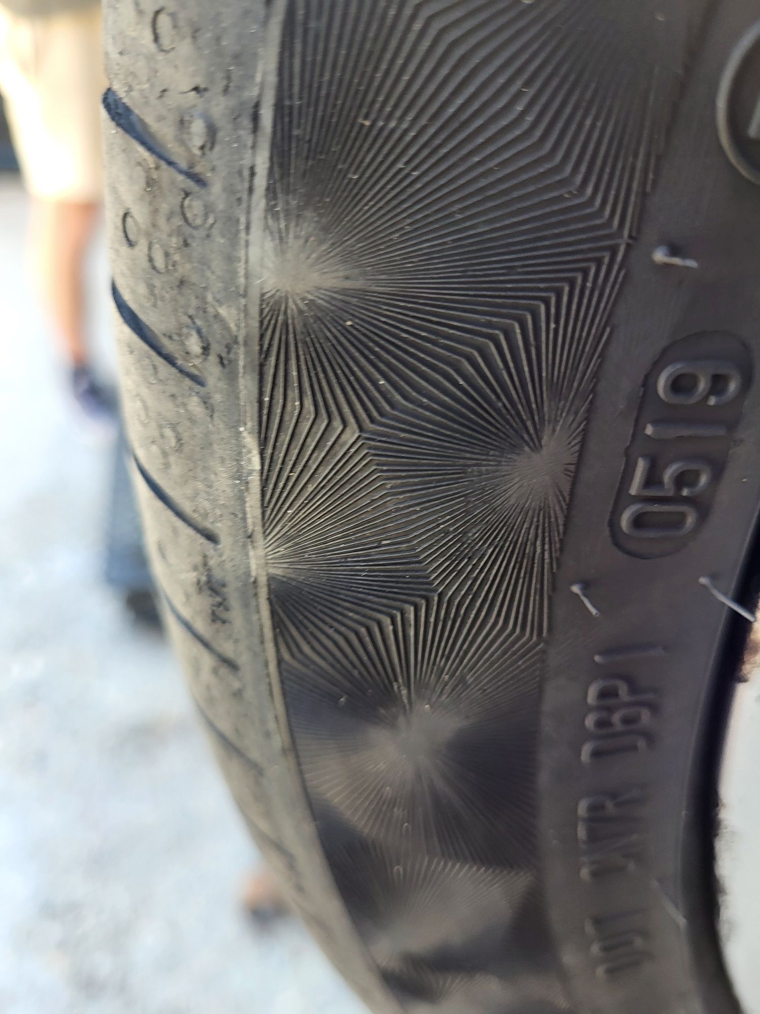 4 бр летни 225/45/17 Continental Bridgestone