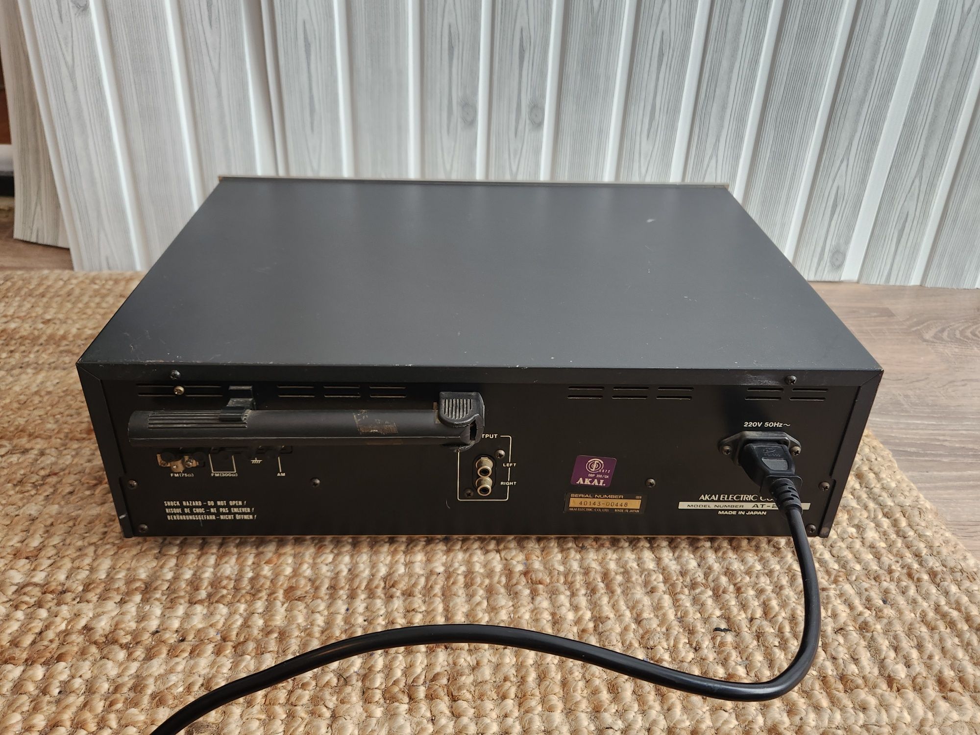 Tuner Akai AT 2450