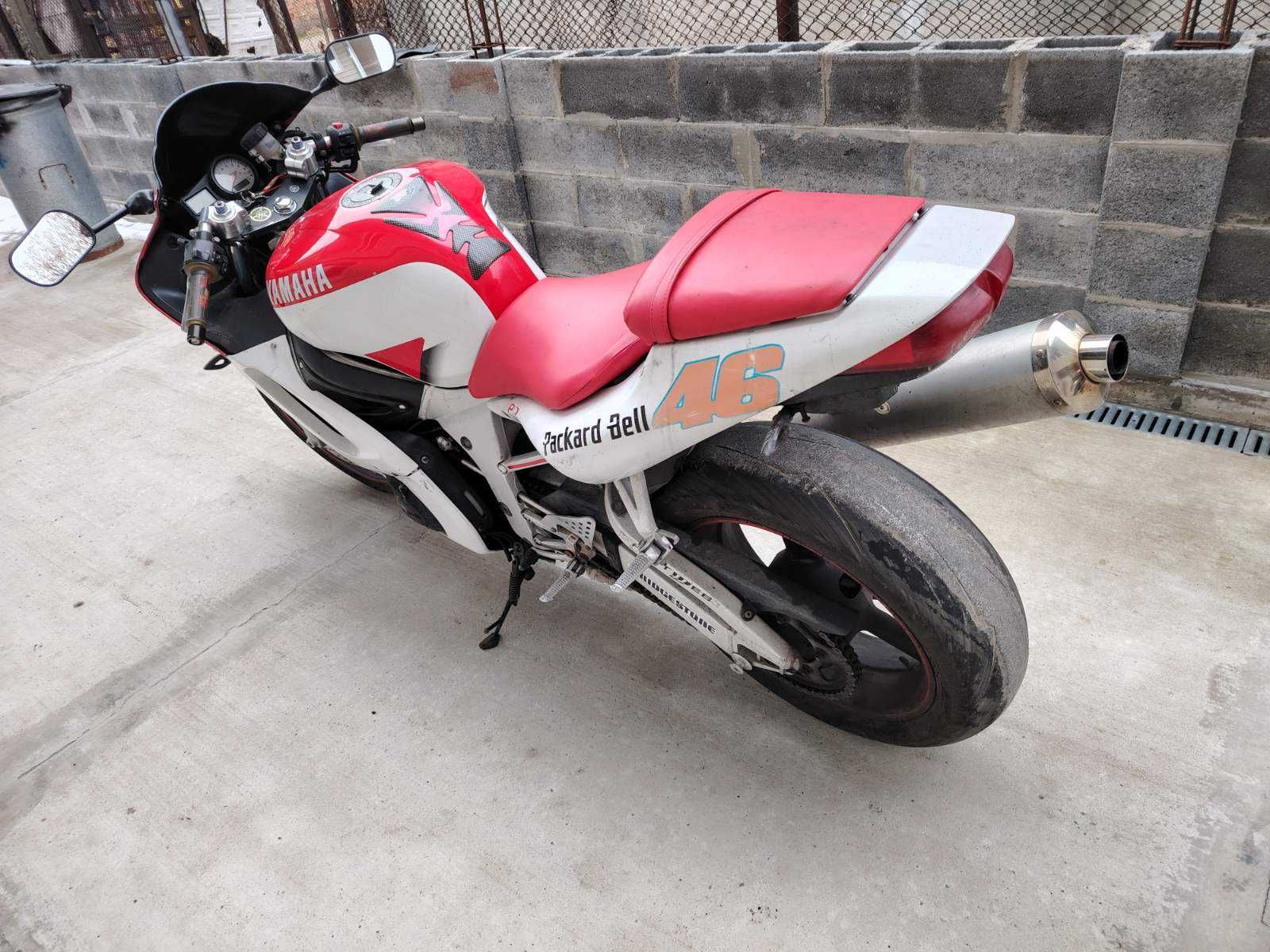 Yamaha R6 на части