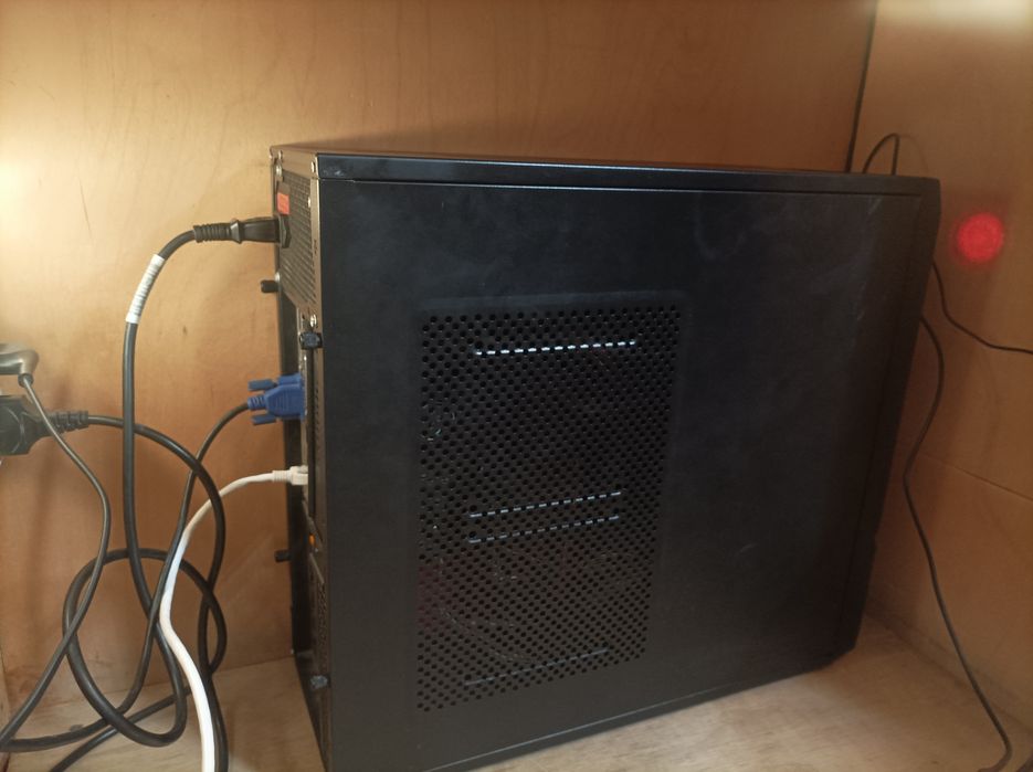 Компютер, мышка, монитор, клавиатура комплект