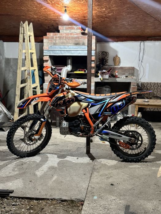 Vând KTM EXC 300 2T