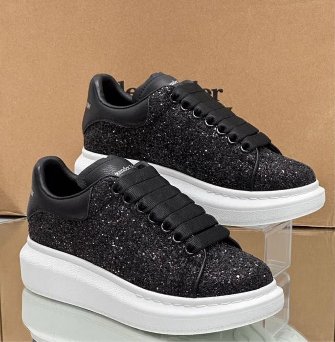 Adidasi Alexander Mcqueen cu sclipici glitter
