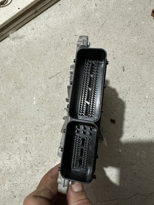 ECU Компютър за Volvo D3 2.0 163