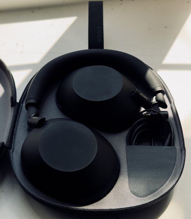 Наушники Sony XM6