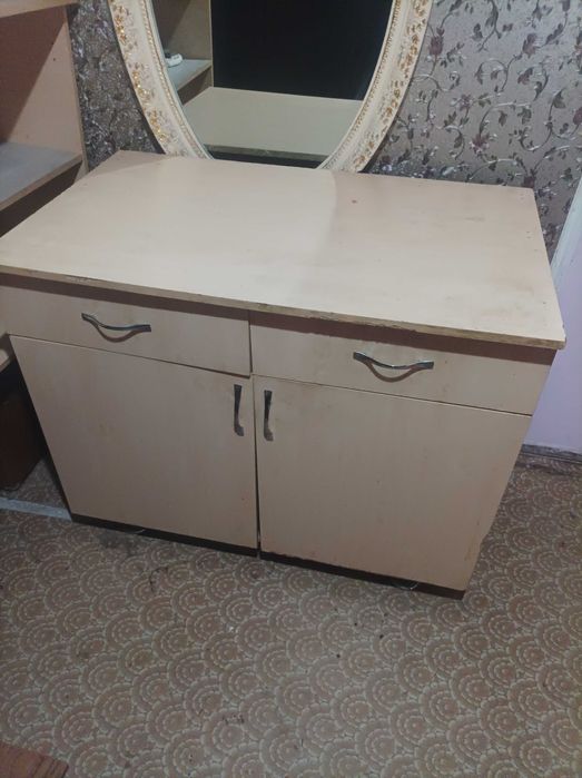 Кухонный шкаф чик