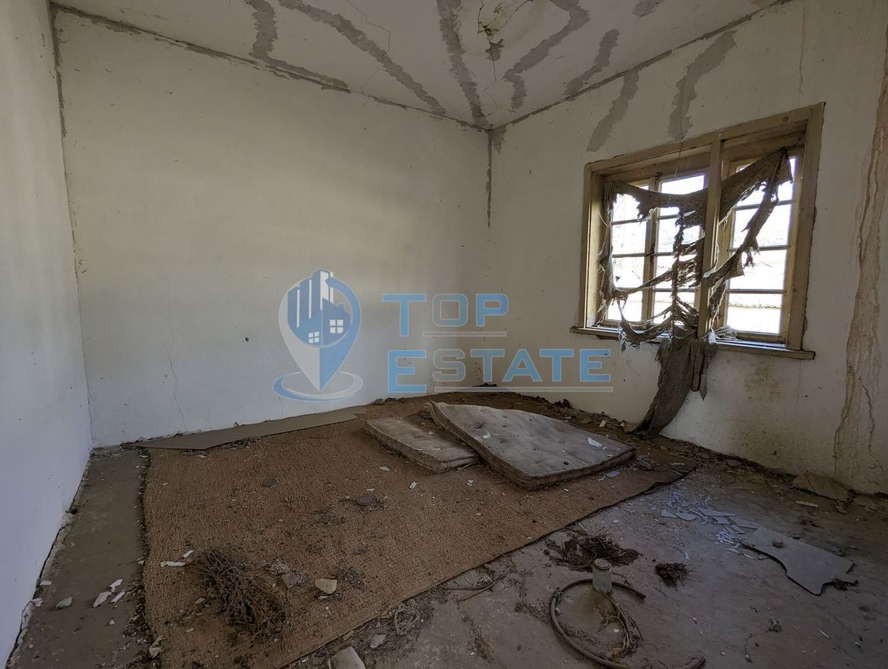 Продава се Къща в с. Садина, Област Търговище - 118 кв.м за 57 €/кв.м - Снимка #6