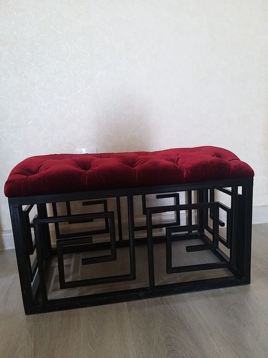 Тумба интерьерная