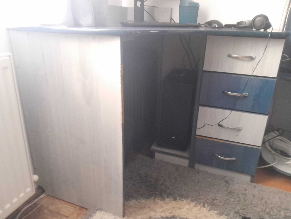 2 seturi mobilier tineret