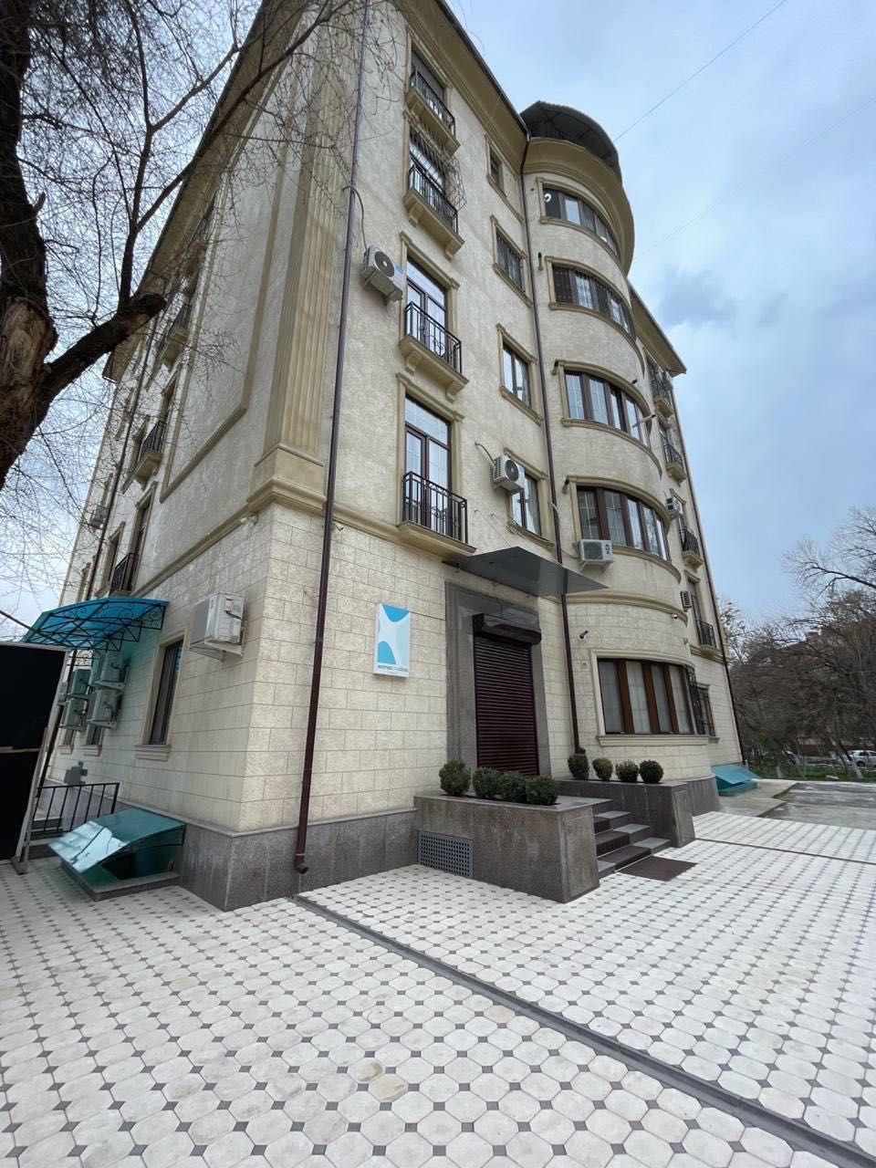 аренда коммерческого помещения. 190м2. метро: БИЙ.