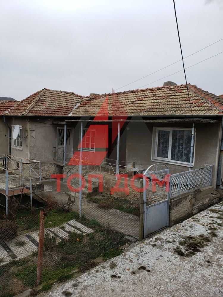 Продава се Къща в с. Оброчище, Област Добрич - 100 кв.м за 549 €/кв.м - Снимка #3