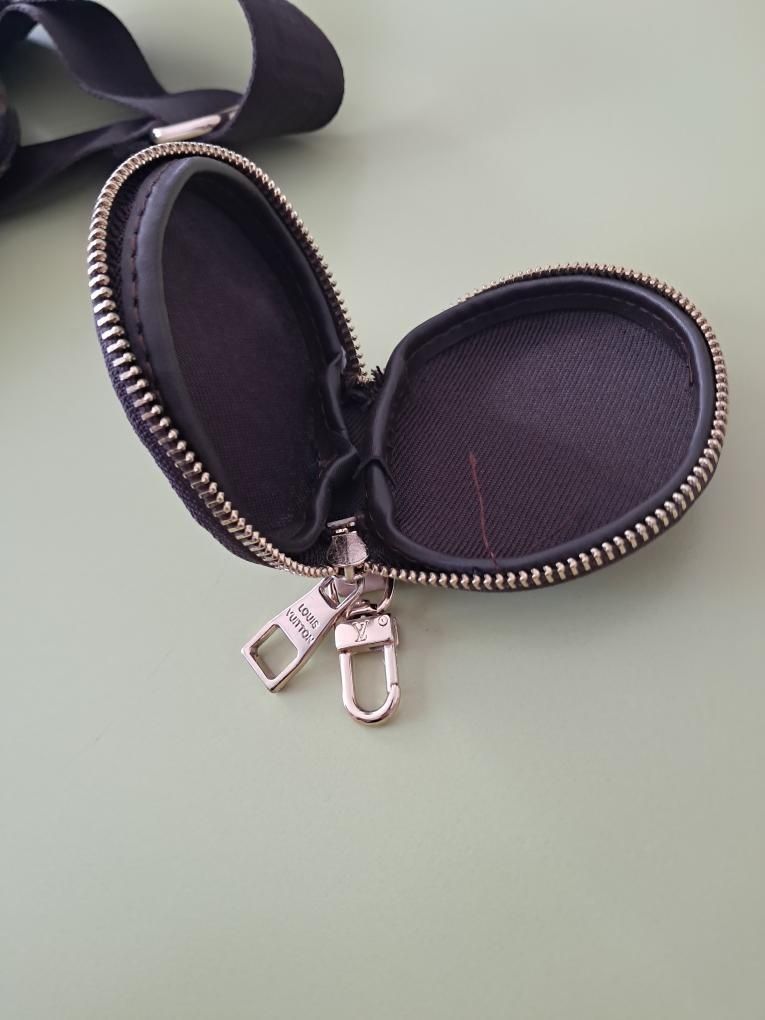 Продавам чанта Louis Vuitton