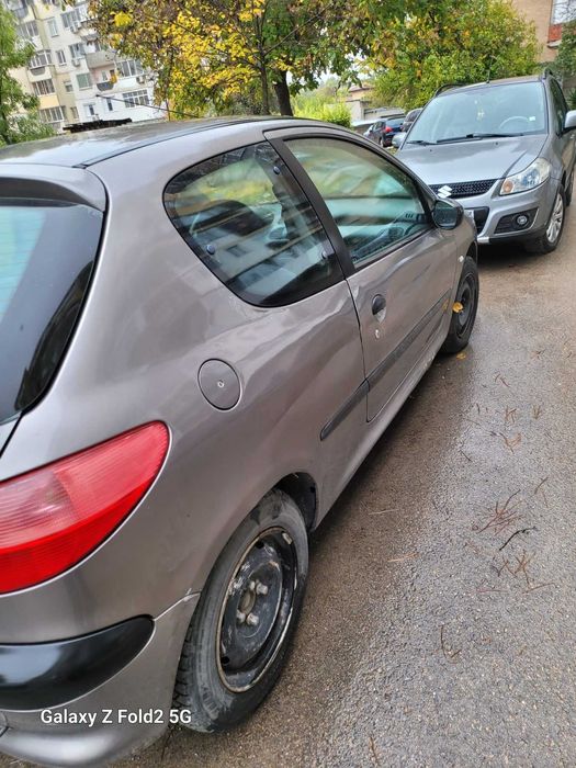 Продавам Peugeot 206, 1.4