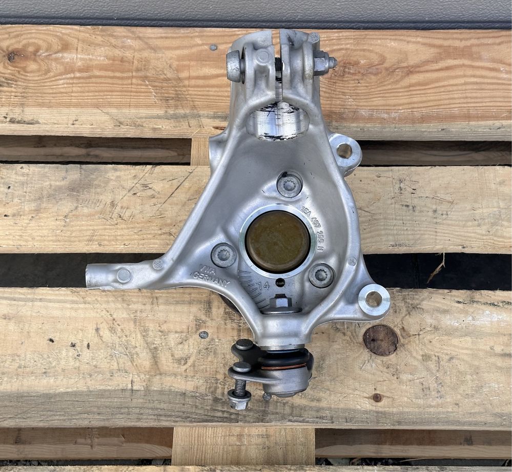 Десен шенкел AUDI Q4 VW ID.3 ID.4 ID.5 1EA407258H