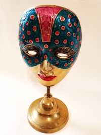 Декоративная маска железная