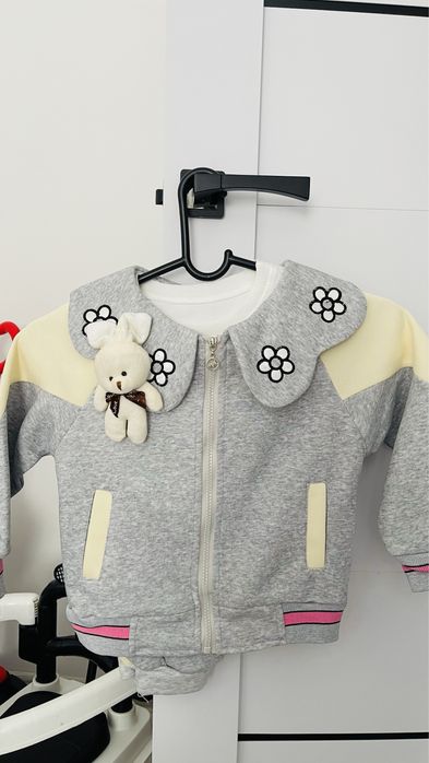 Продам детские вещи