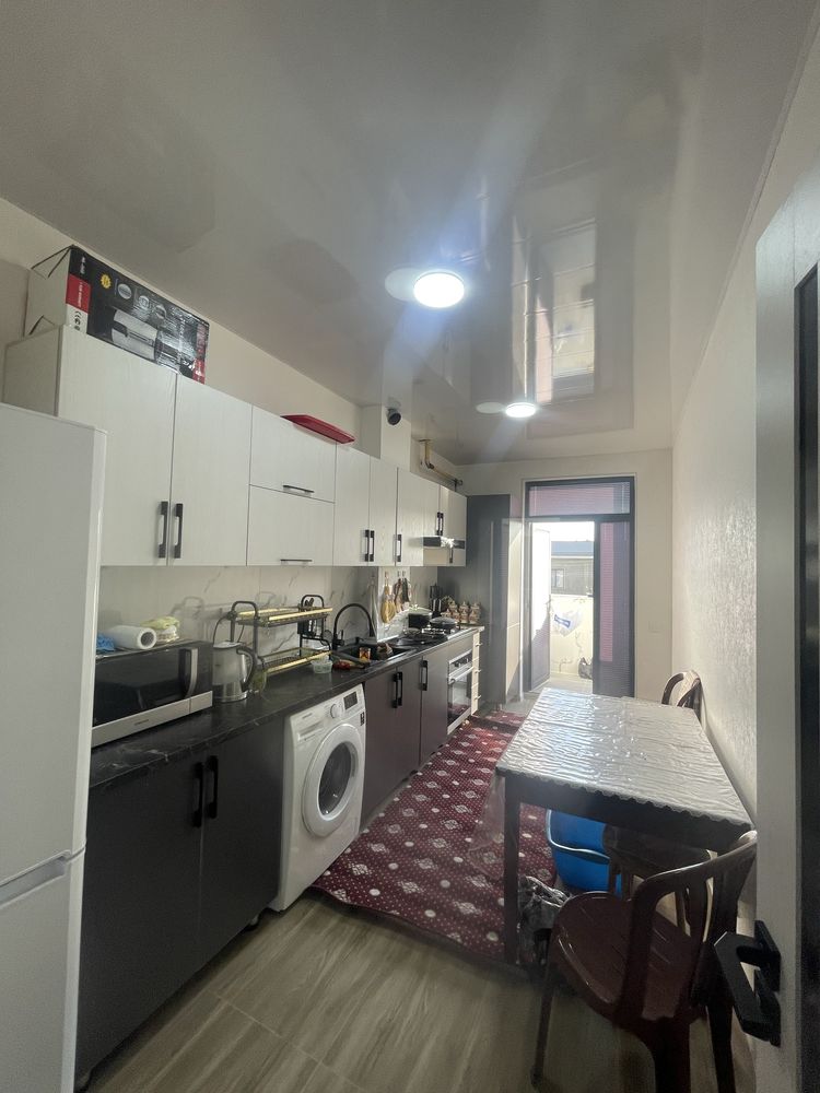 Olmazor chimboy 115  Cherez bank beriladi.