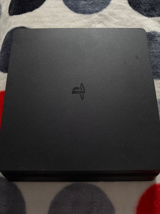 Ps4 slim 1tb FIFA 21