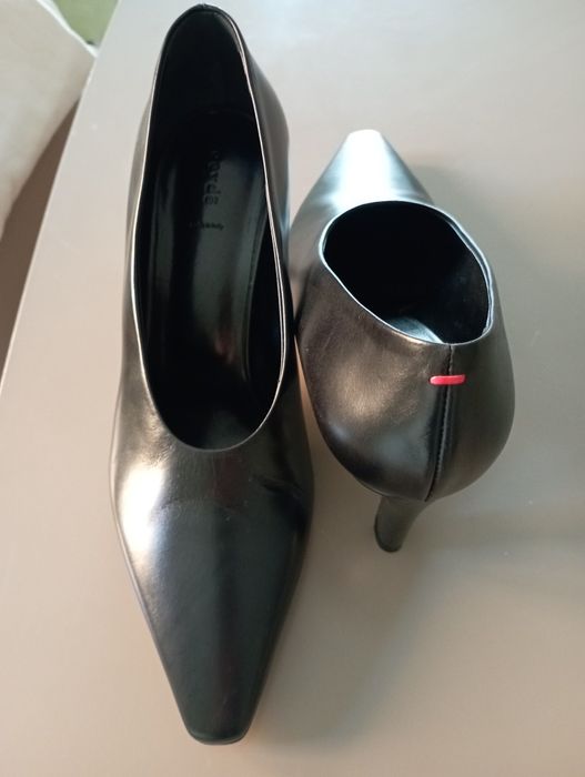 Ocazie!Pantofi de dama marca Aeyde