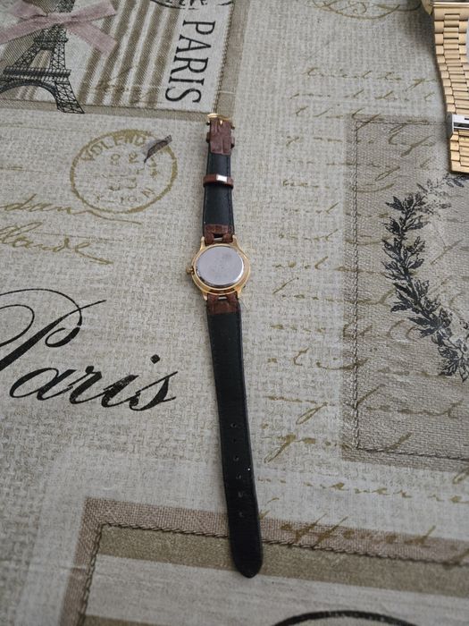 Часовник SEIKO дамски