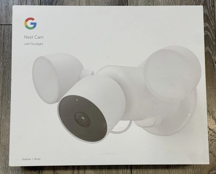 Camera Google Nest with Floodlight (cu reflectoare)