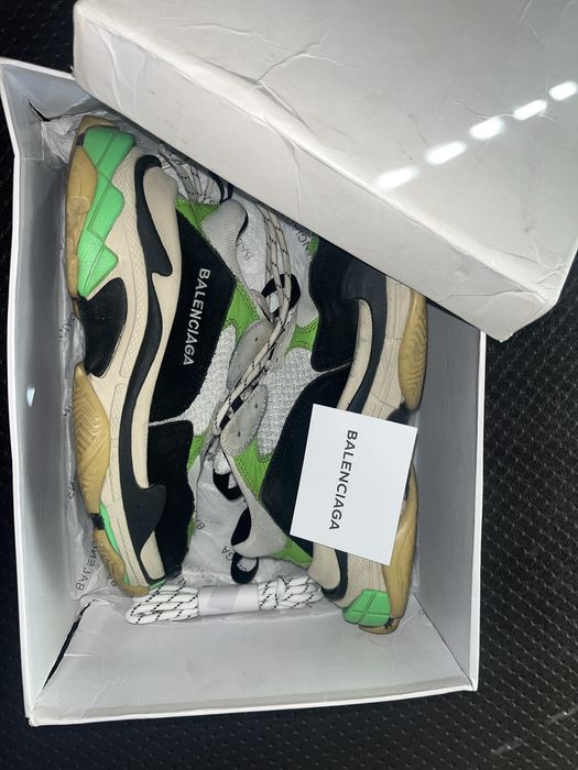 Balenciaga Triple S оригинални
