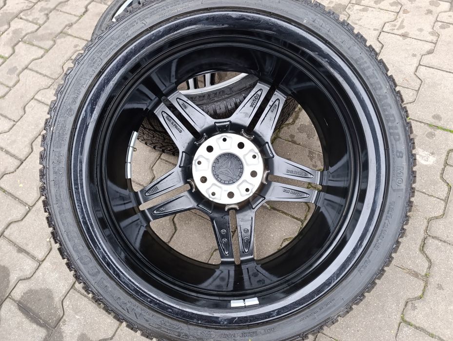 Două jante originale AMG Mercedes A class W 176  18'' la bucată noi.