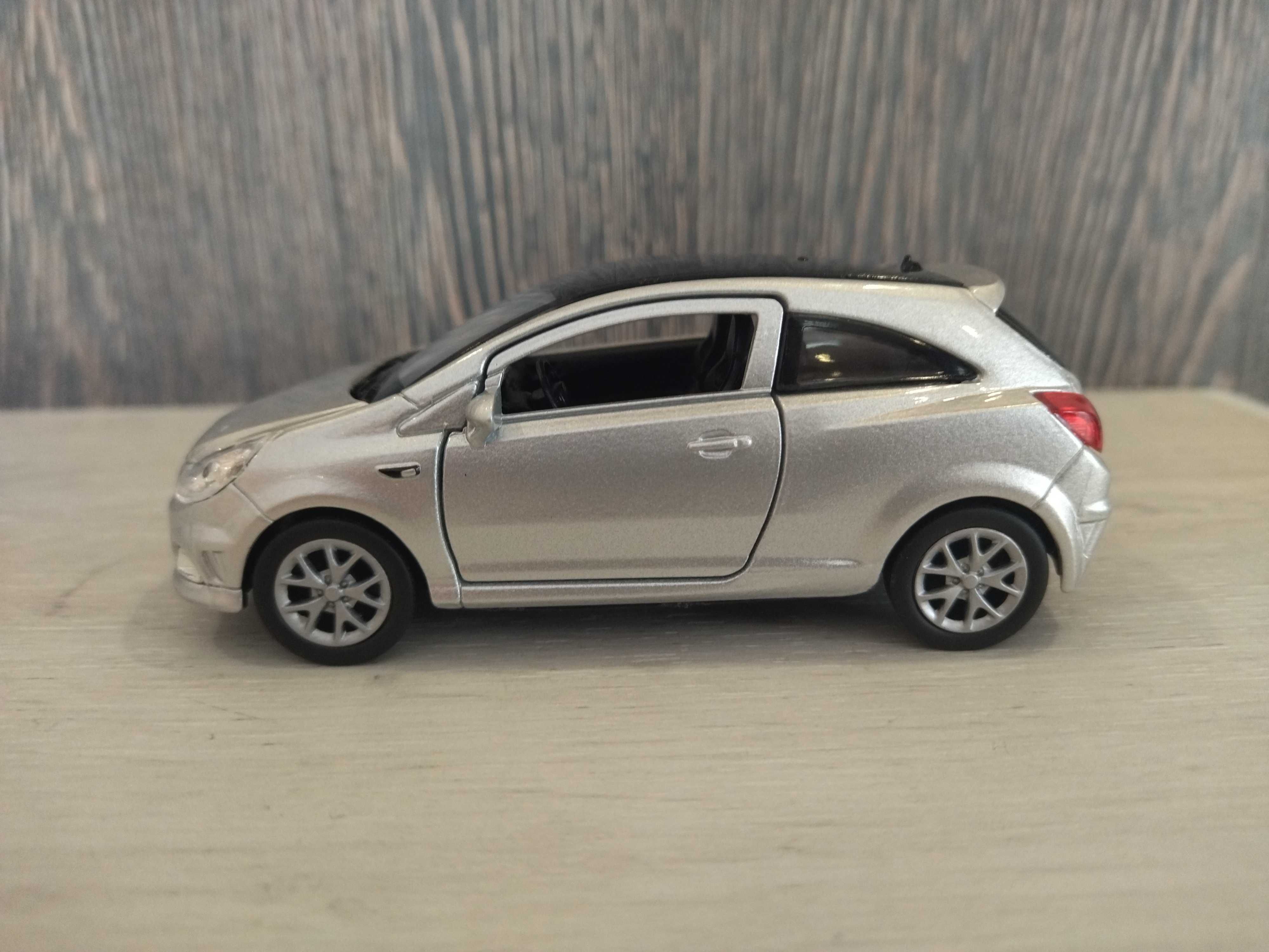 Метална количка Opel Corsa !!!