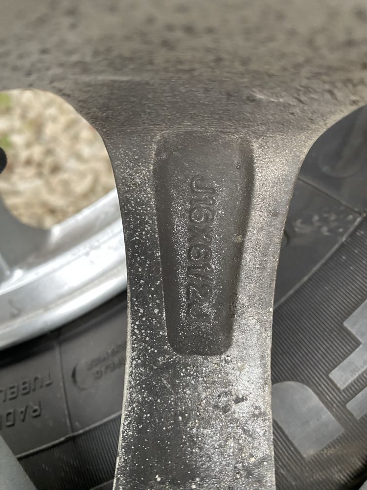 4бр.джанти с гуми 5x114.3 от Mitsubishi
