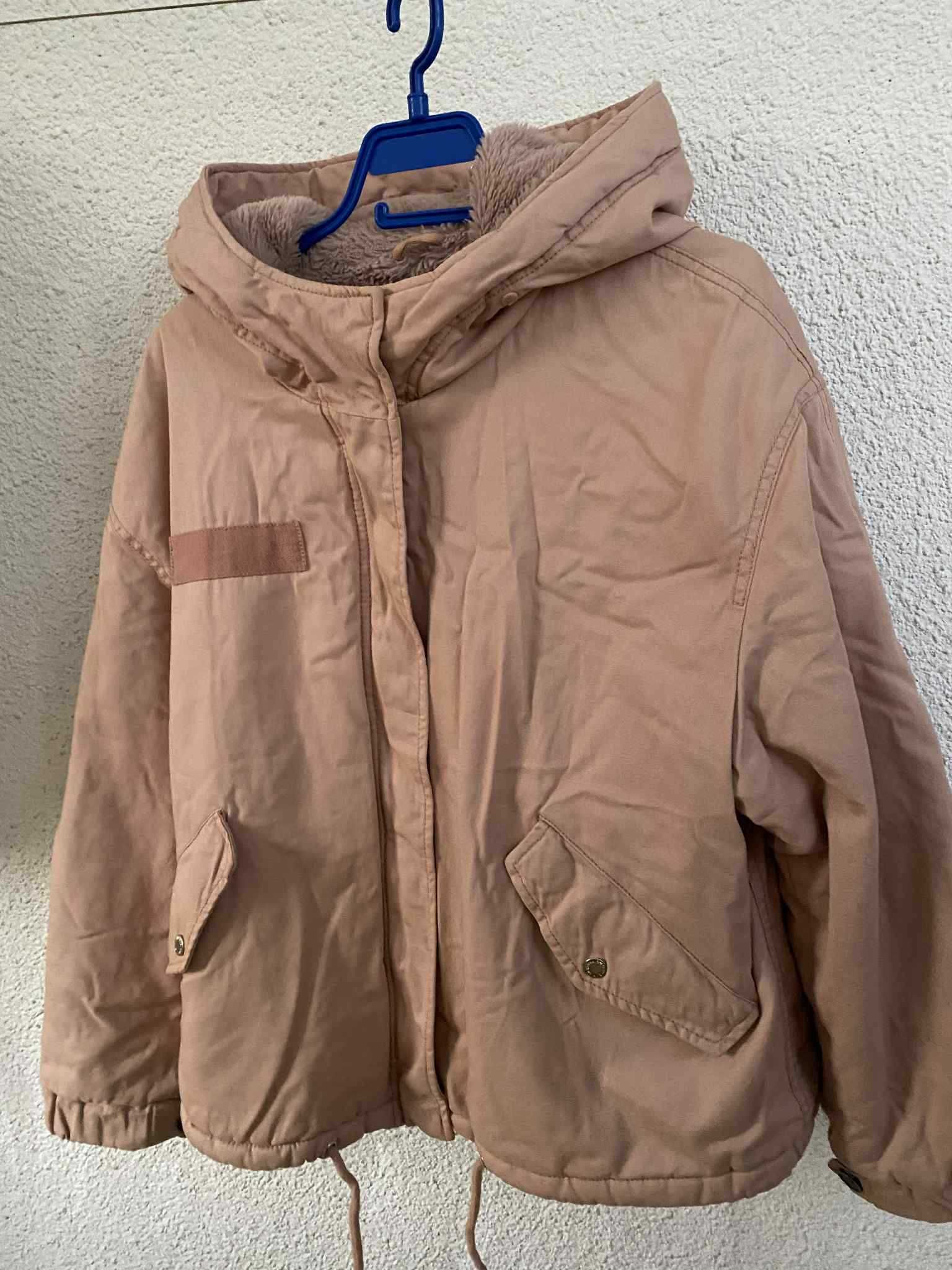 Дамско Яке Bershka