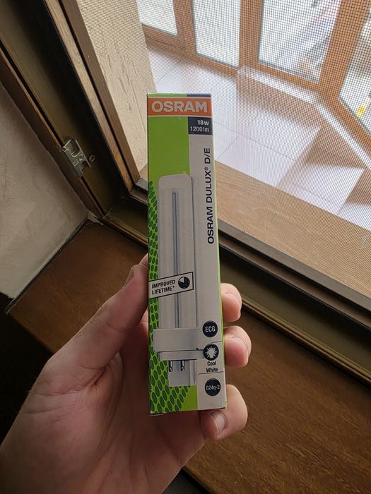 Икономична крушка Dulux D/E, Osram, Стъкло, G24Q-2, 18 W, 4000K, 4 пин