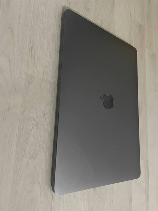 iphone 13 pro + macbook pro 2017 obmen