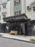 1 xonali 2 xona qilingan Tinchlik plaza yonida Xonsaroy domlarida